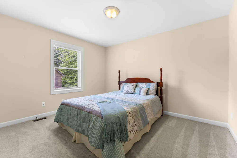8243 Heathertree Lane Brighton City, MI 48116