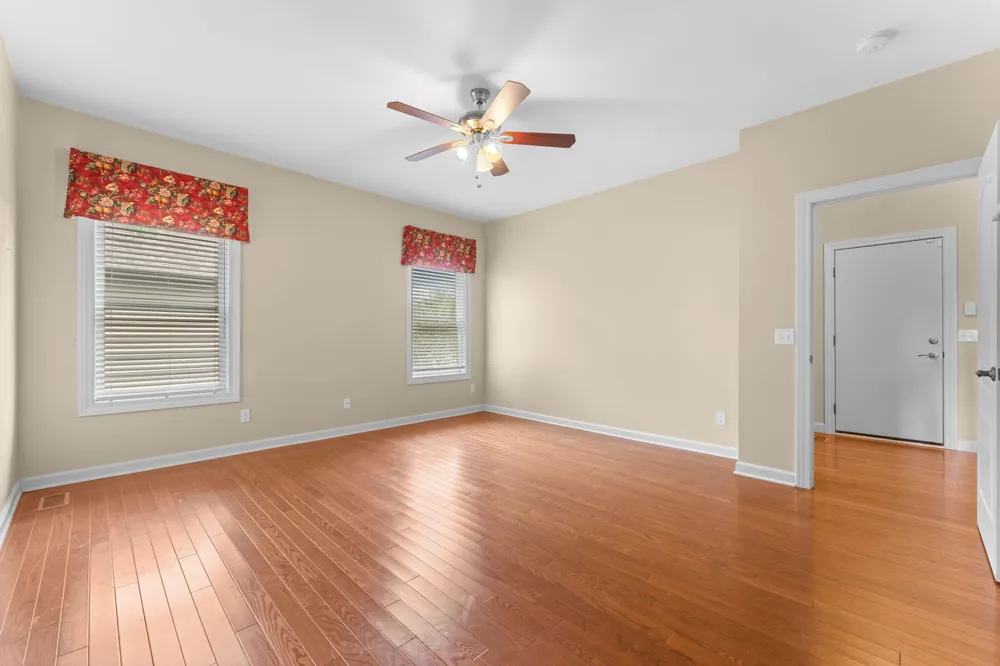 8243 Heathertree Lane Brighton City, MI 48116