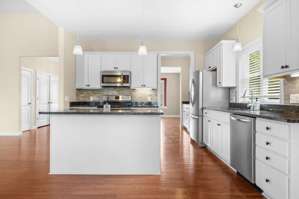 8243 Heathertree Lane Brighton City, MI 48116