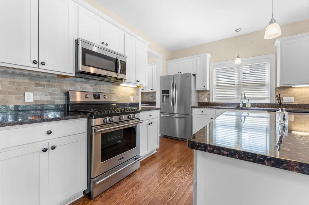 8243 Heathertree Lane Brighton City, MI 48116
