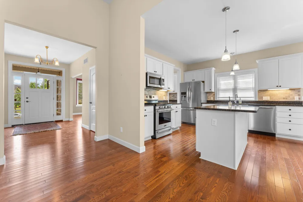 8243 Heathertree Lane Brighton City, MI 48116