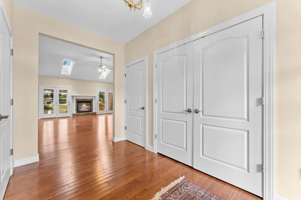 8243 Heathertree Lane Brighton City, MI 48116