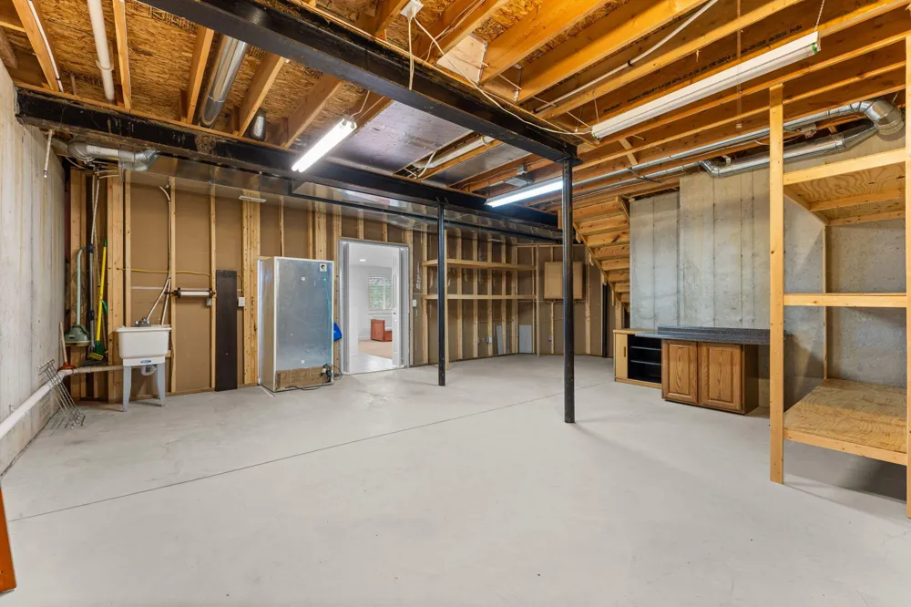 8243 Heathertree Lane Brighton City, MI 48116