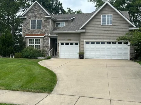 8243 Heathertree Lane