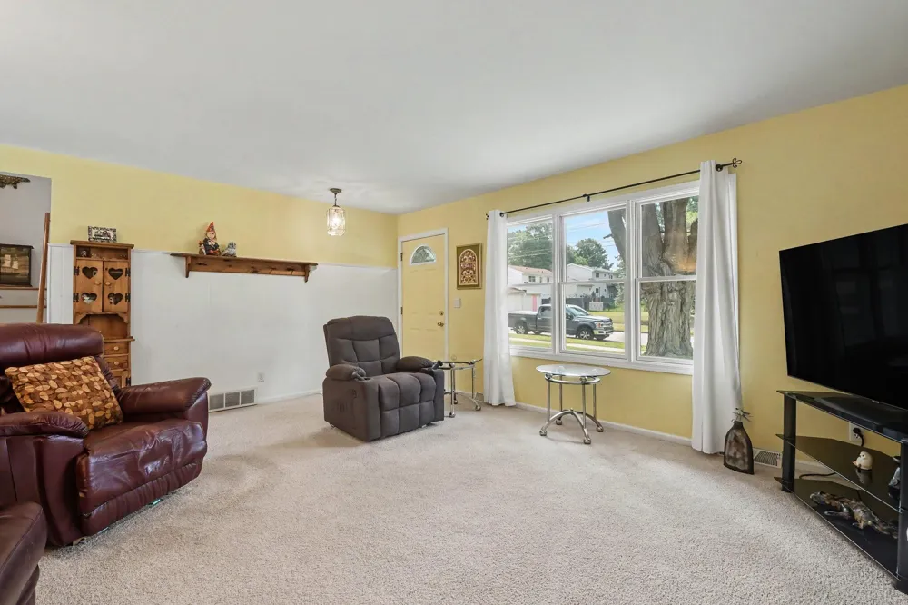 8364 Atlanta Drive NE Cannon Township, MI 49341