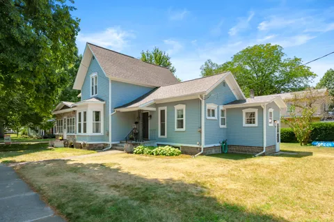 120 Hicks Avenue