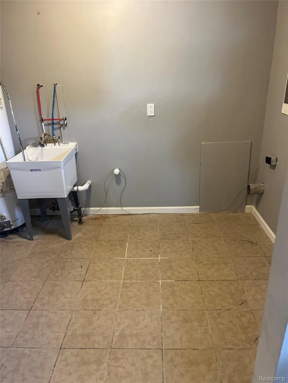 6342 Harold Street Street Taylor City, MI 48180