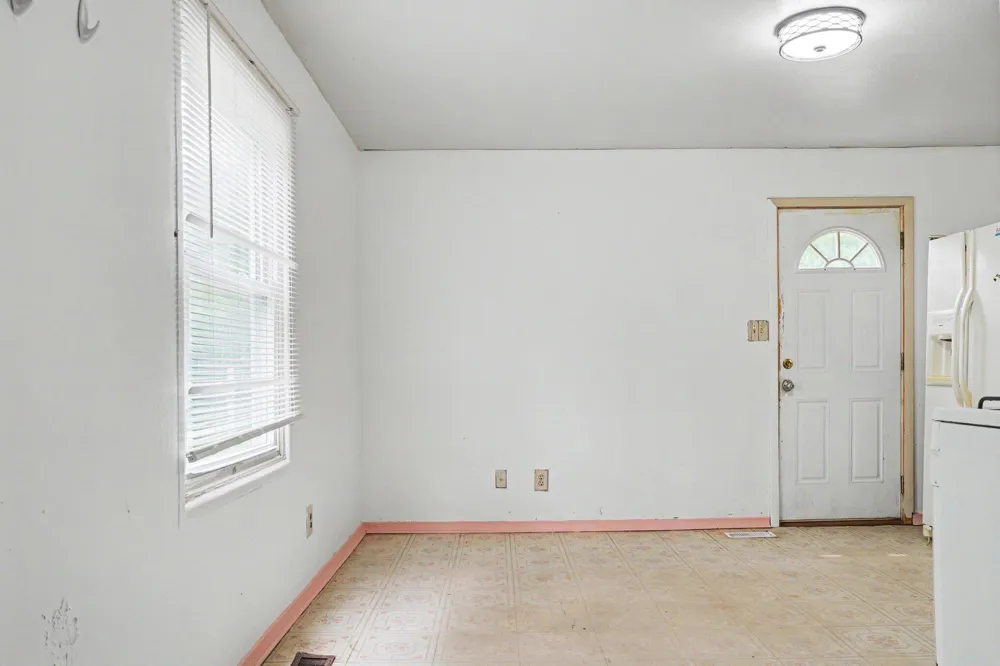 135 Saratoga Avenue Bedford Charter Township, MI 49037