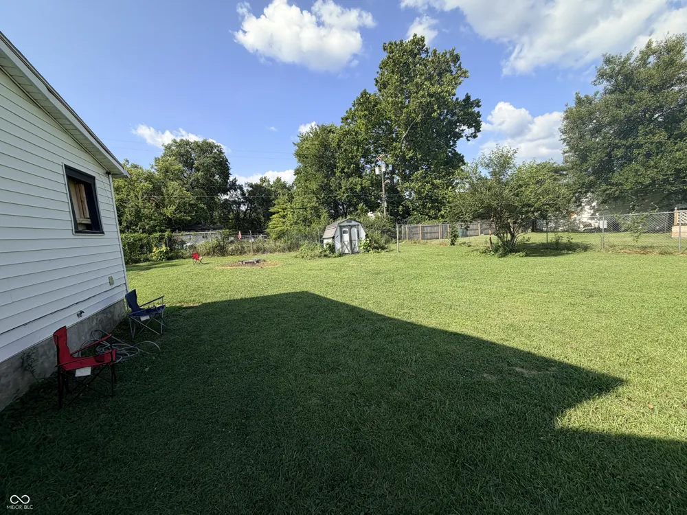 1414 E 8th Street Muncie, IN 47302