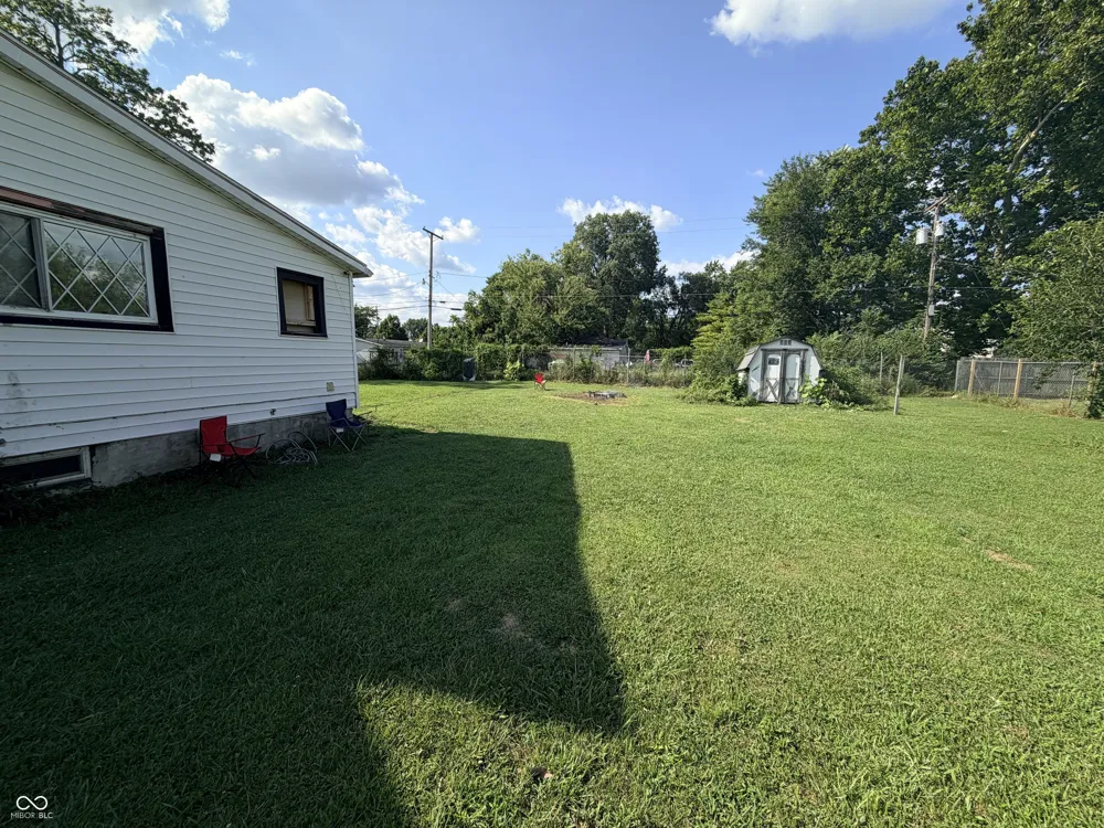 1414 E 8th Street Muncie, IN 47302