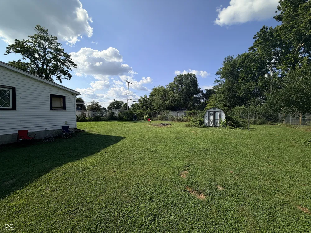 1414 E 8th Street Muncie, IN 47302