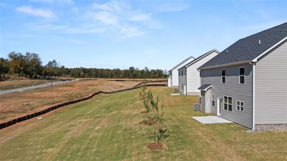 834 Trillium Drive Locust Grove, GA 30248