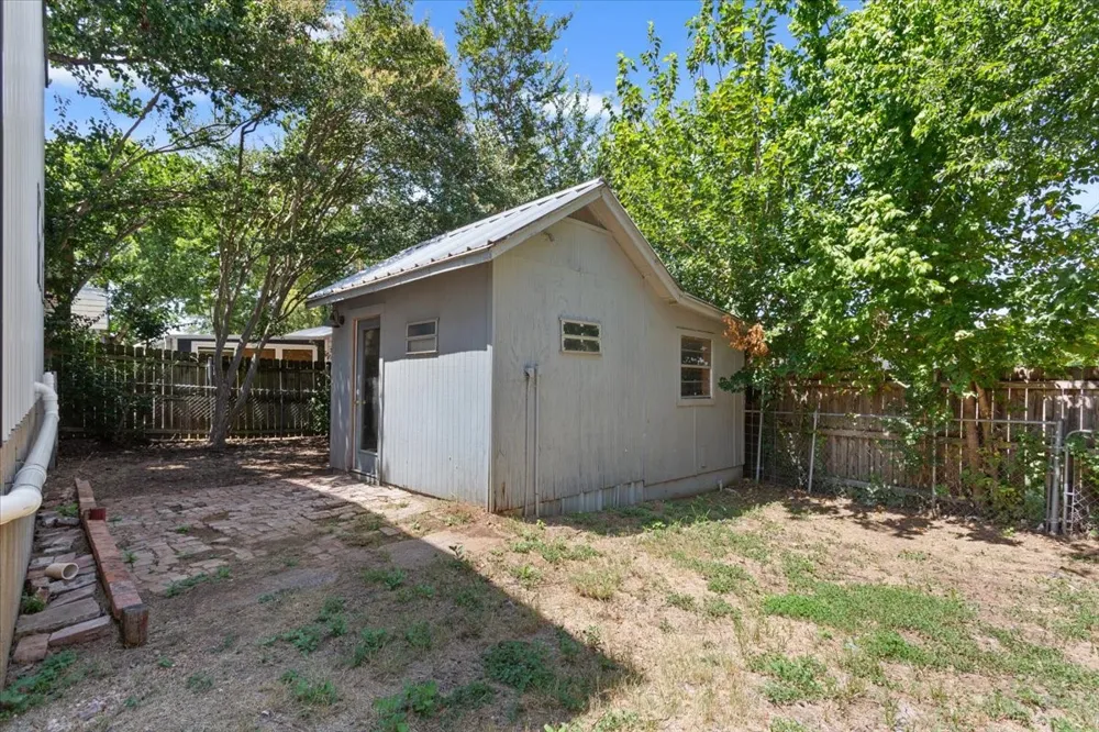 108 Private Road 127 Whitney, TX 76692