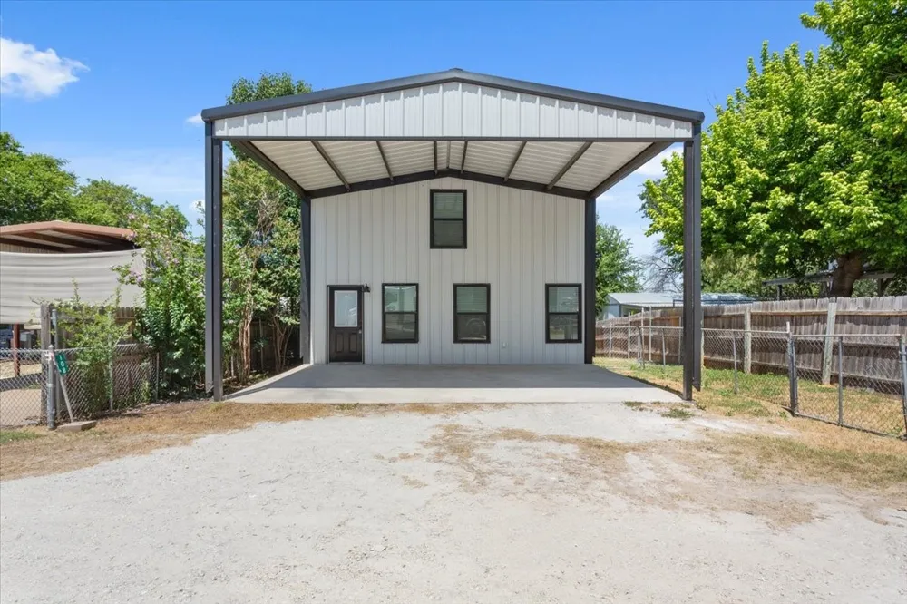 108 Private Road 127 Whitney, TX 76692