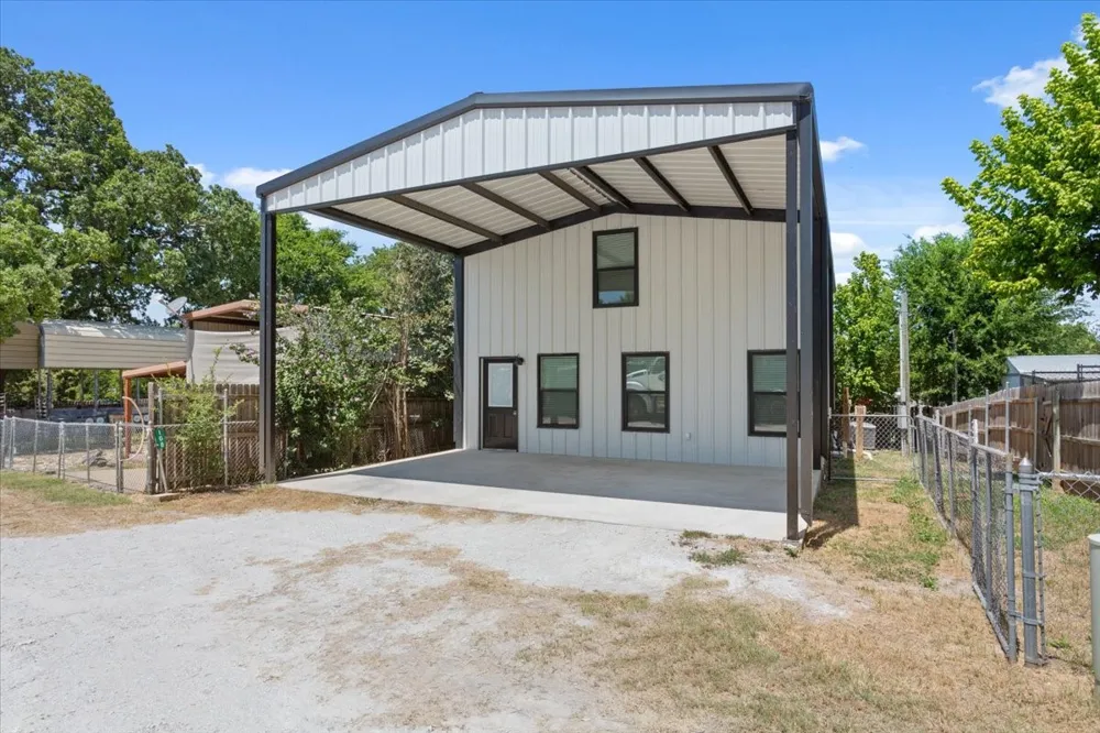 108 Private Road 127 Whitney, TX 76692