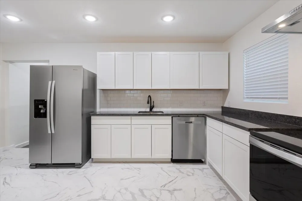 108 Private Road 127 Whitney, TX 76692