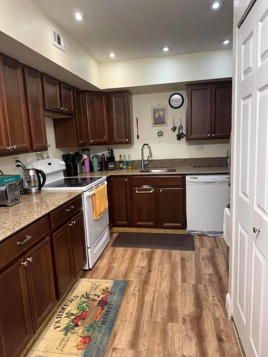 8040 SW 17TH PLACE #1-6 Davie, FL 33324