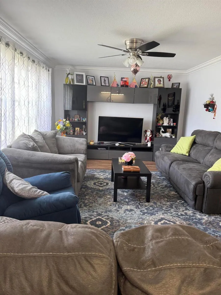 8040 SW 17TH PLACE #1-6 Davie, FL 33324