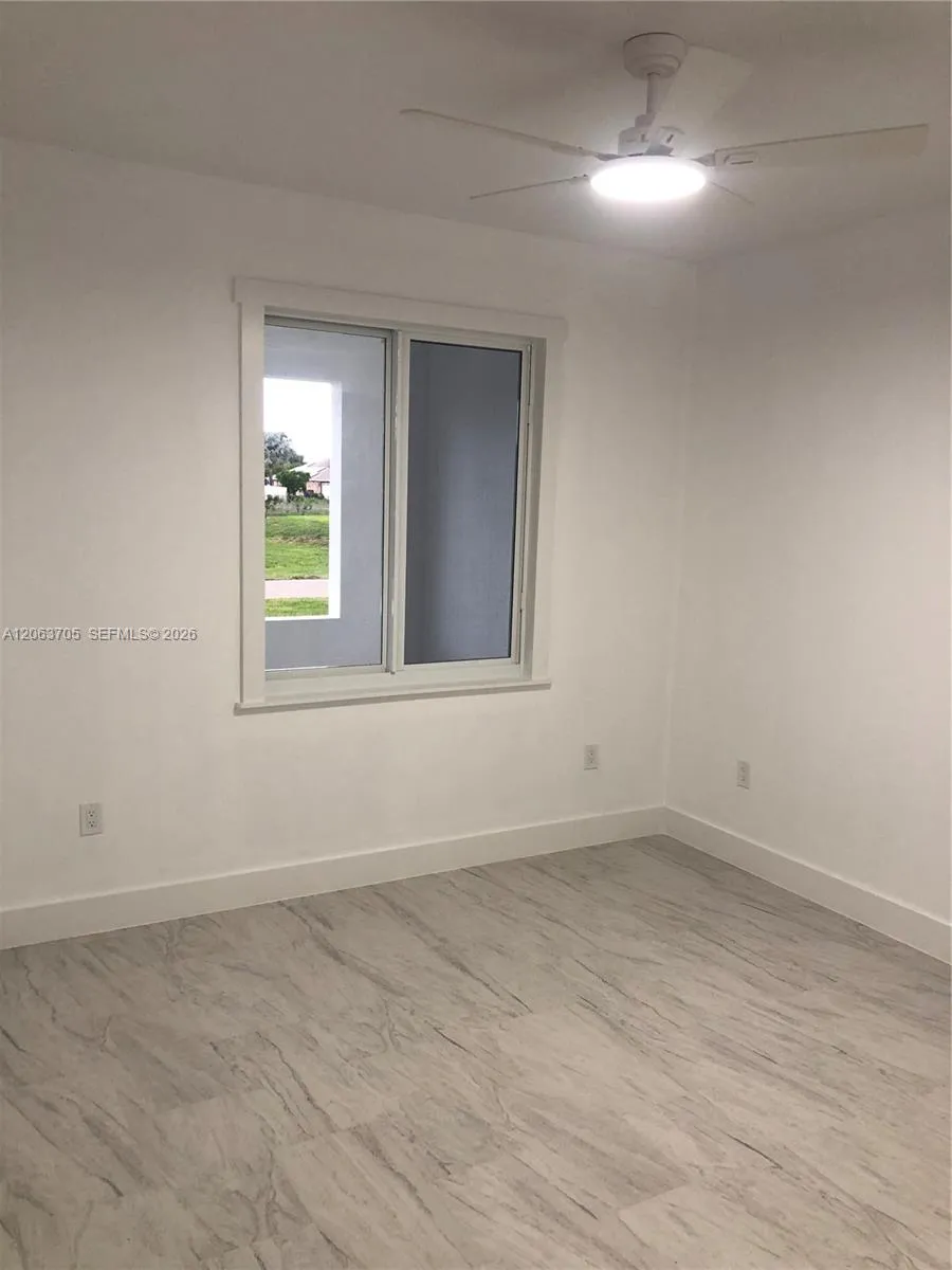 4572 Golfview Blvd #1 Lehigh Acres, FL 33973