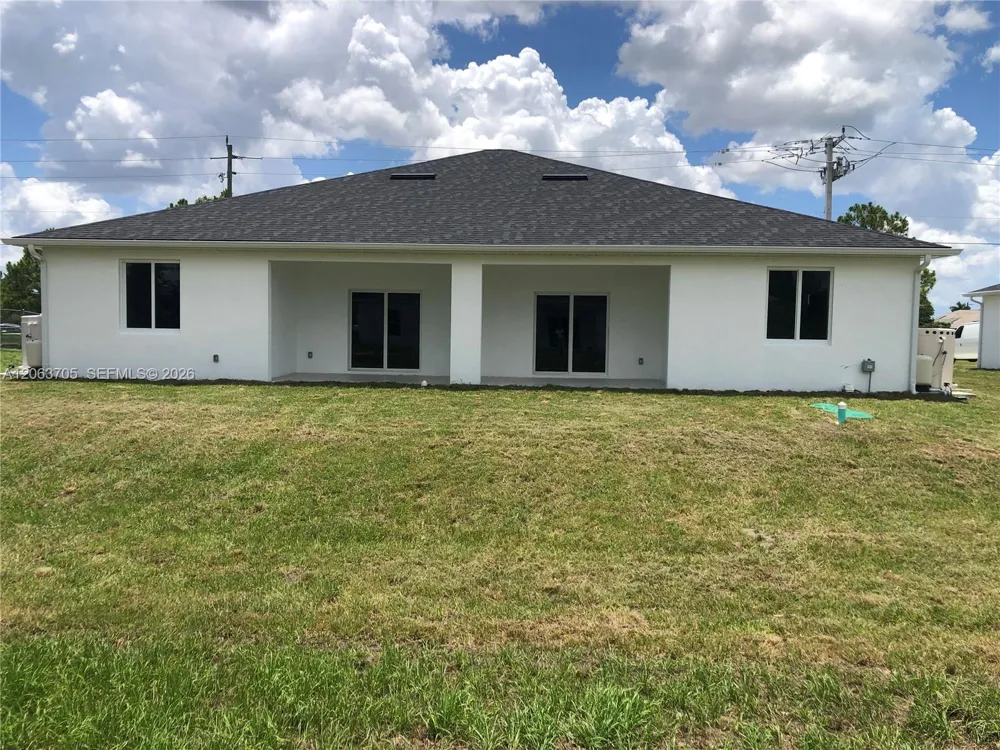 4572 Golfview Blvd #1 Lehigh Acres, FL 33973