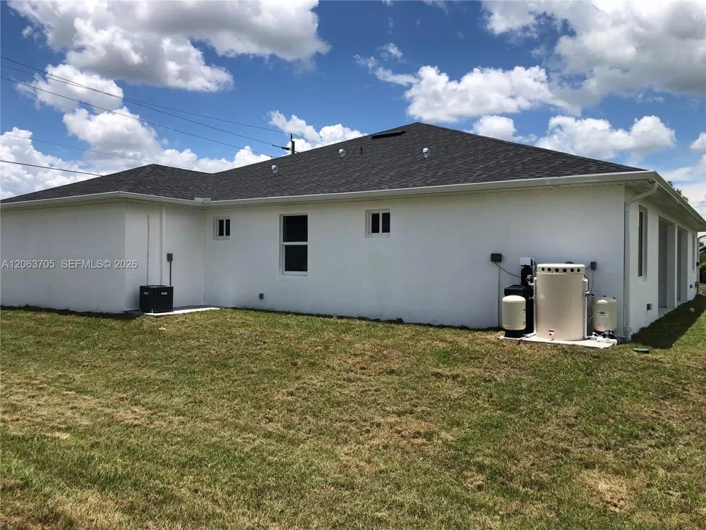 4572 Golfview Blvd #1 Lehigh Acres, FL 33973