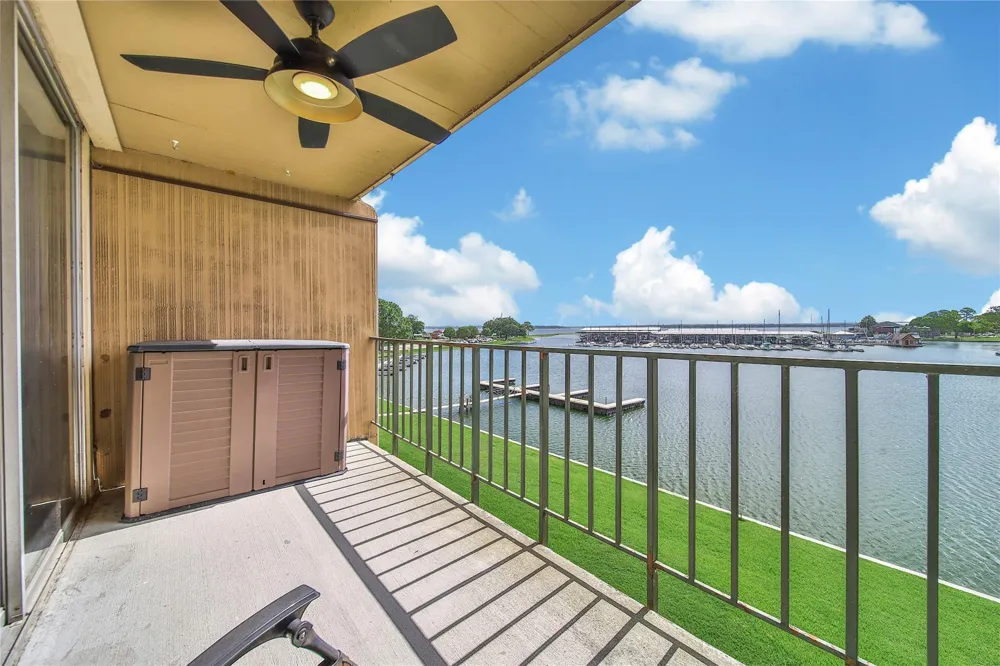 12600 Melville Drive #310A Montgomery, TX 77356