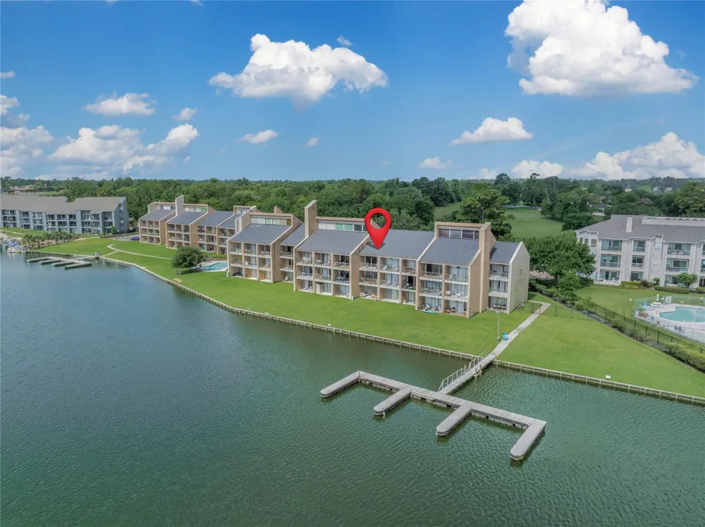 12600 Melville Drive #310A Montgomery, TX 77356