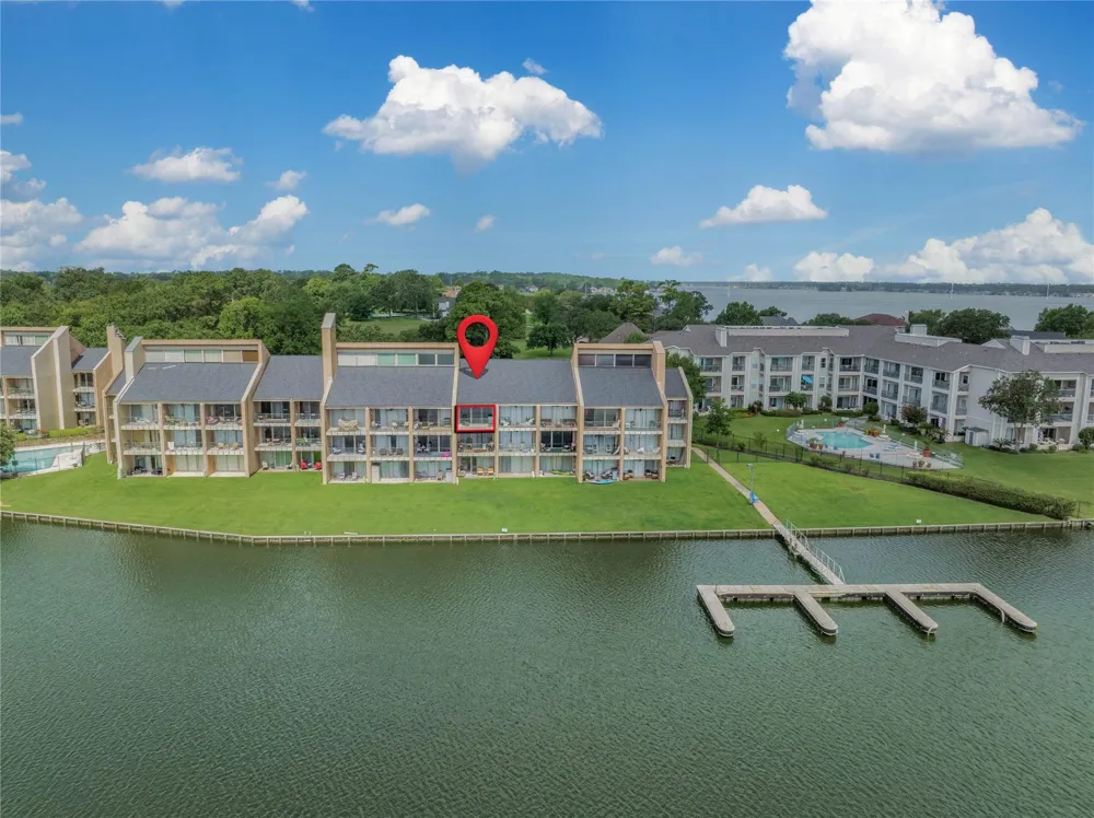 12600 Melville Drive #310A Montgomery, TX 77356