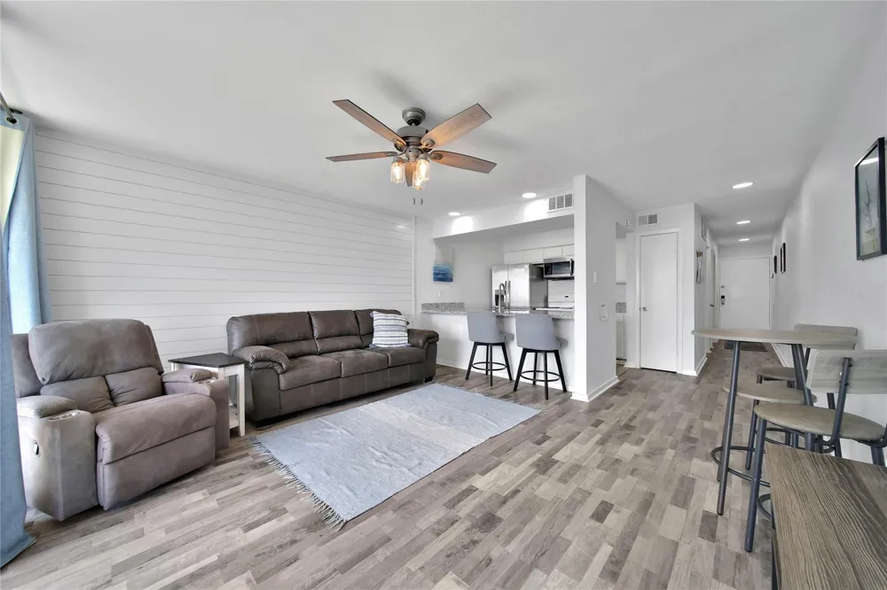 12600 Melville Drive #310A Montgomery, TX 77356