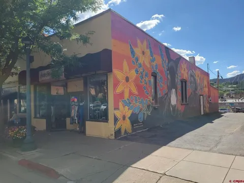 1139 Main Avenue