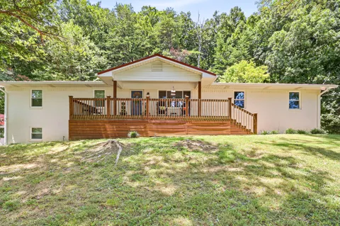 3866 Blue Springs Road SE
