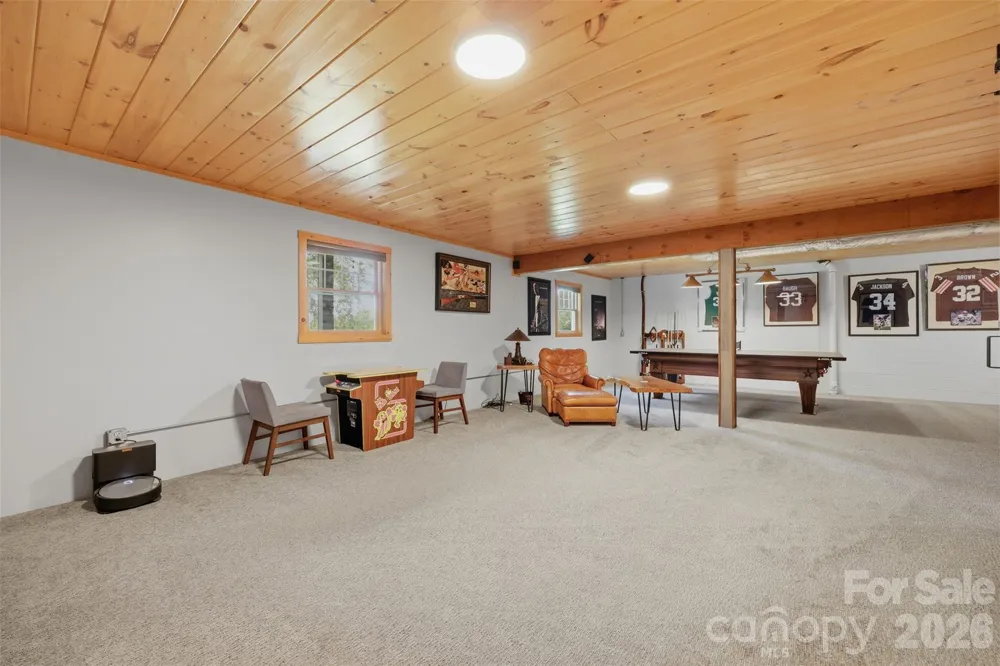 292 Charter Ridge Jefferson, NC 28640