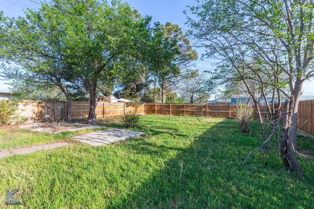 600 SE 3rd Street Knox City, TX 79529