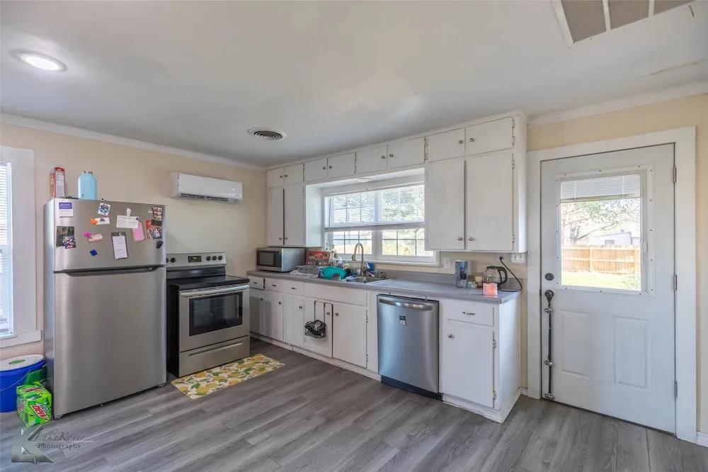 600 SE 3rd Street Knox City, TX 79529