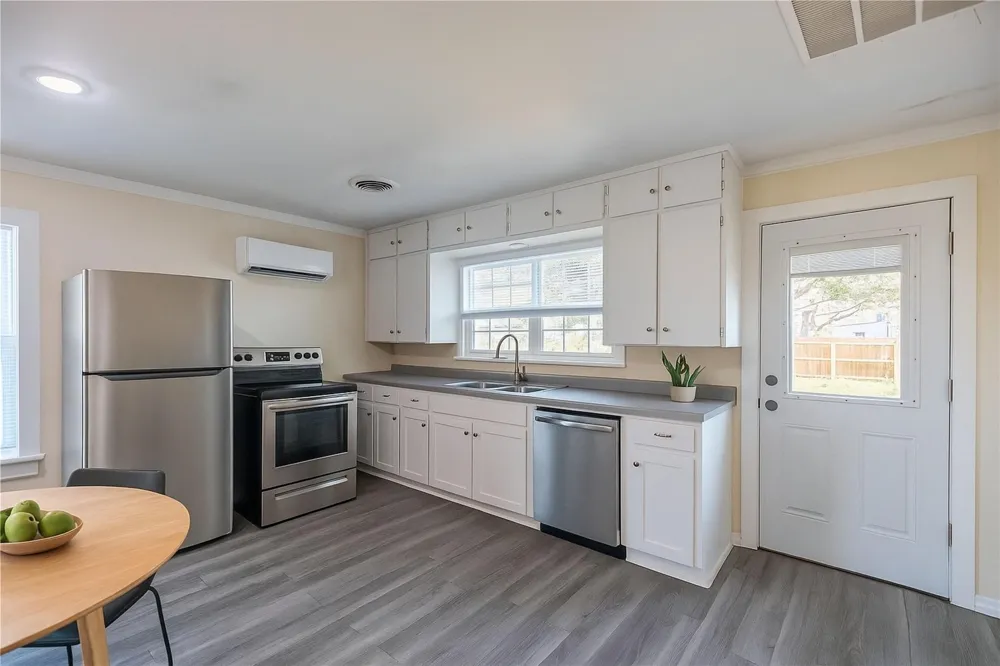 600 SE 3rd Street Knox City, TX 79529