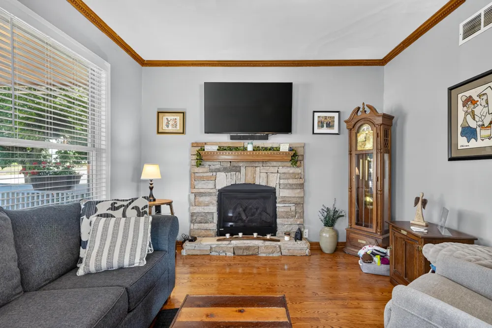 504 Center Street Northville, MI 48167