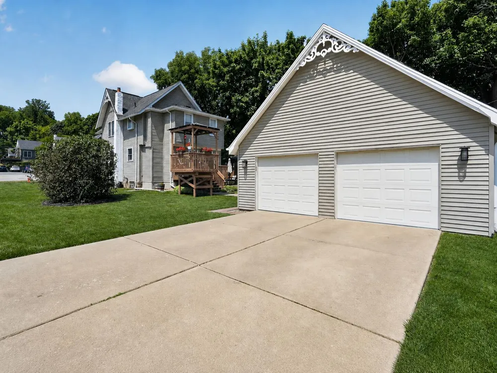 504 Center Street Northville, MI 48167