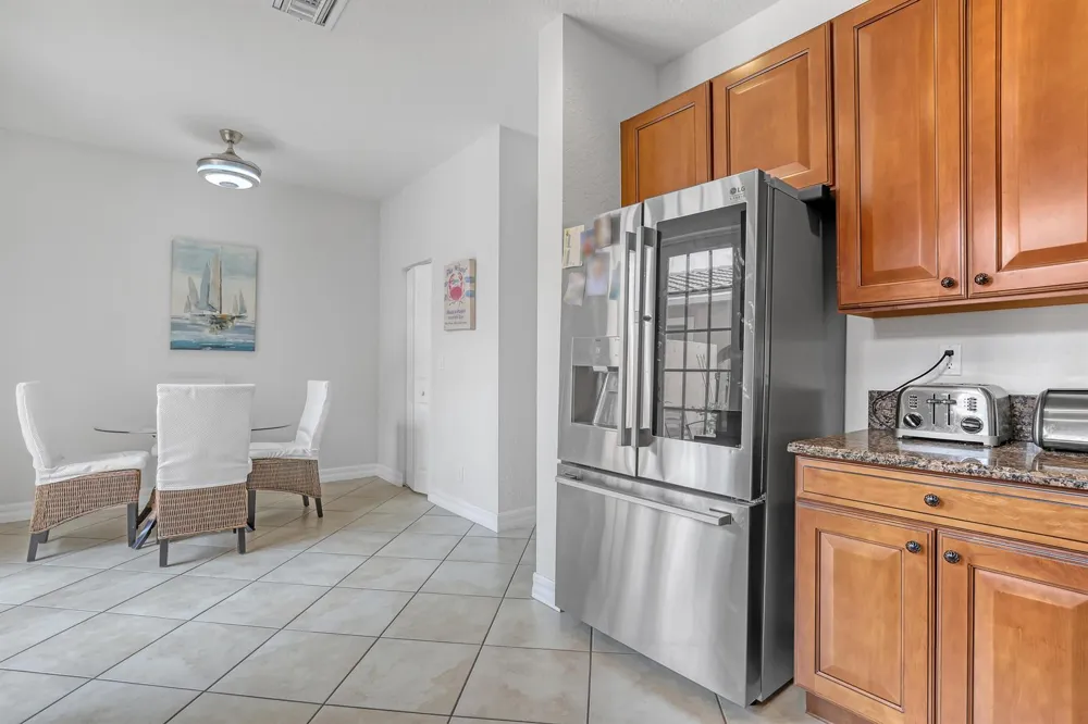 563 DAKOTA DRIVE Jupiter, FL 33458