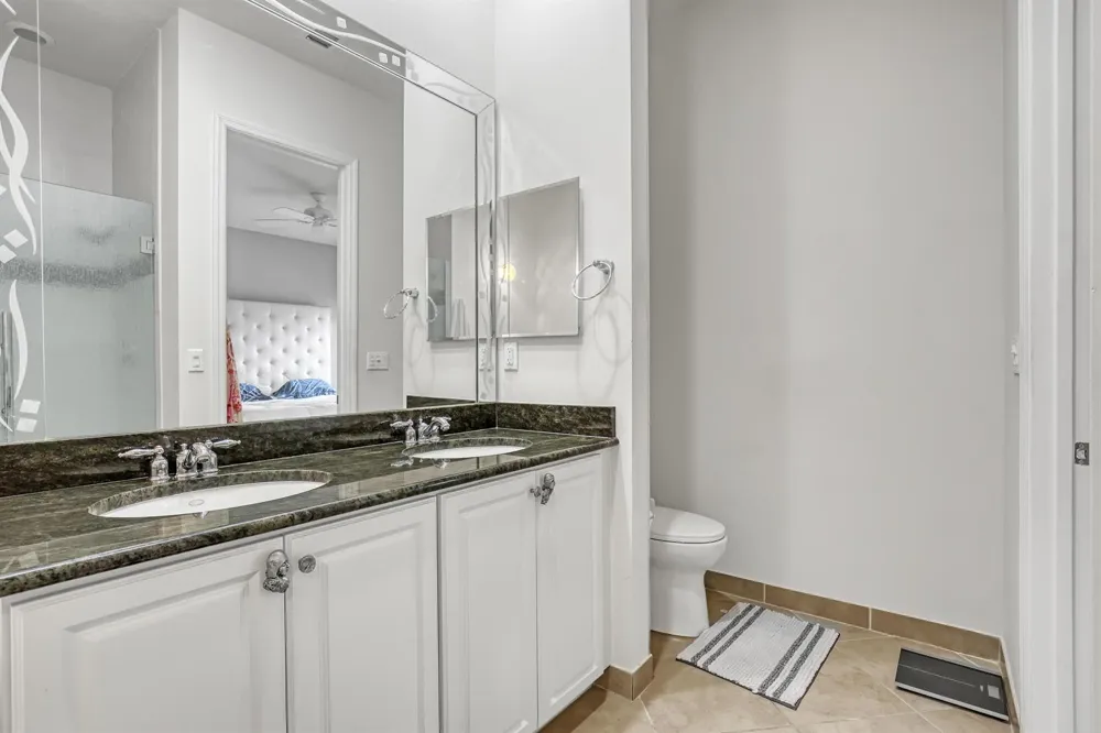 563 DAKOTA DRIVE Jupiter, FL 33458