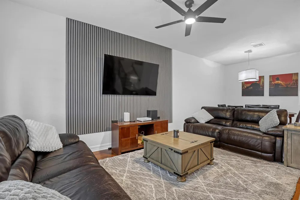 563 DAKOTA DRIVE Jupiter, FL 33458
