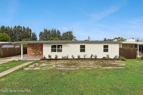1061 Bianca Drive NE