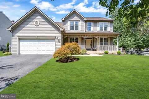 2 STONEHEDGE DRIVE
