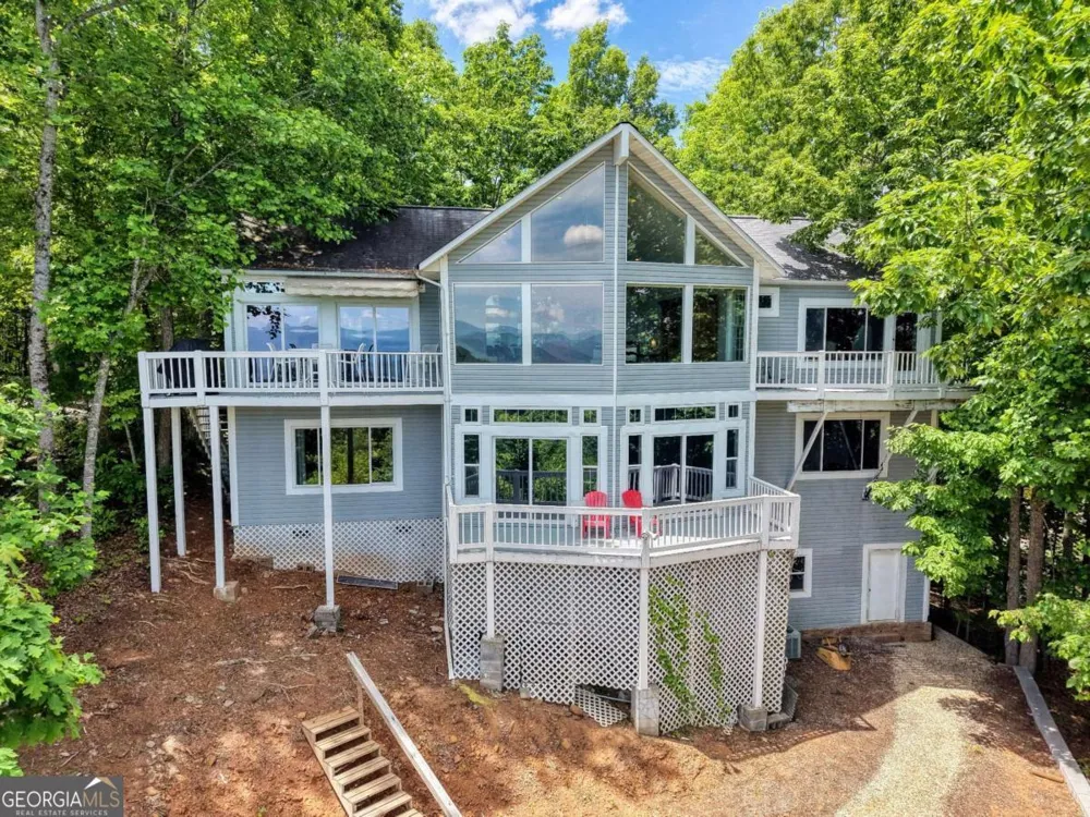 860 Ramey Mountain RD Hiawassee, GA 30546