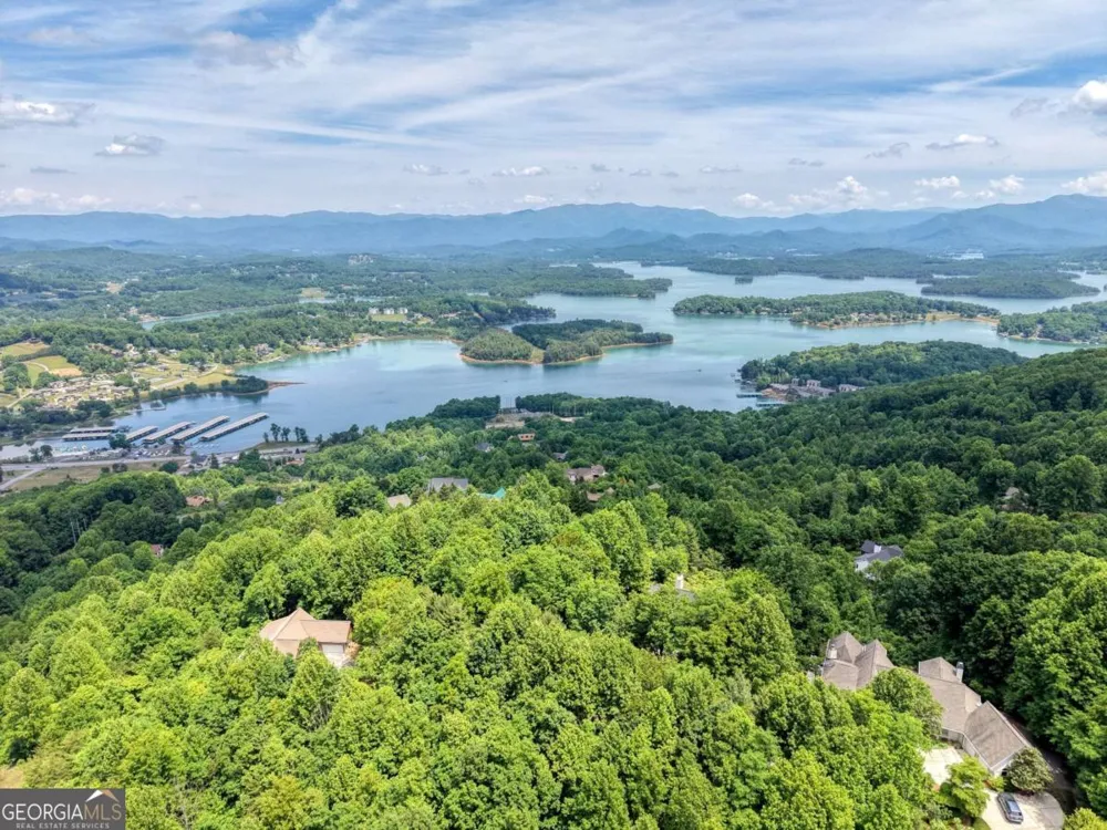 860 Ramey Mountain RD Hiawassee, GA 30546
