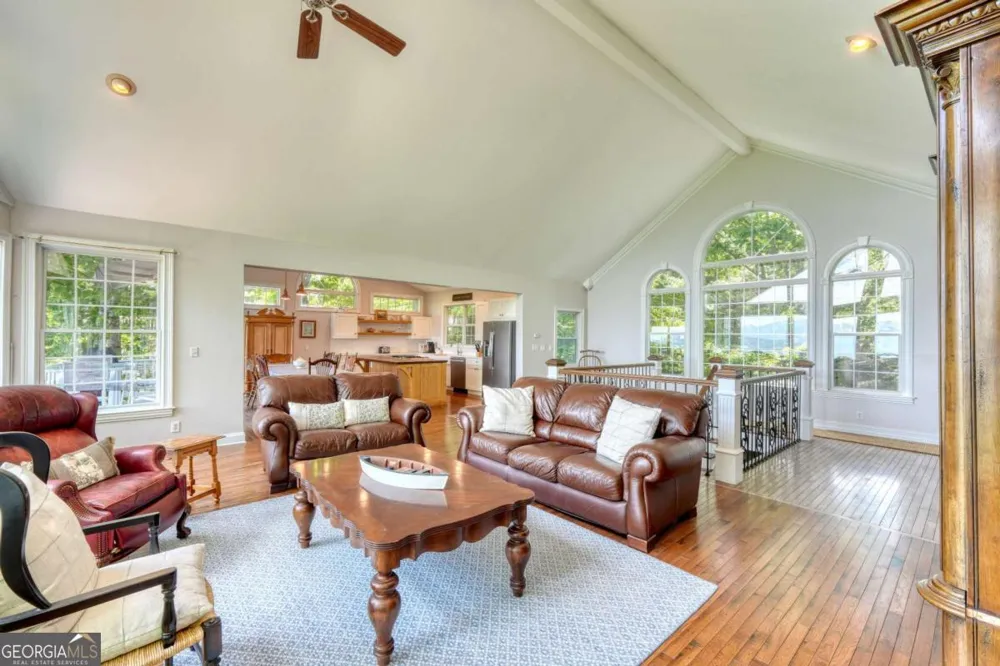 860 Ramey Mountain RD Hiawassee, GA 30546