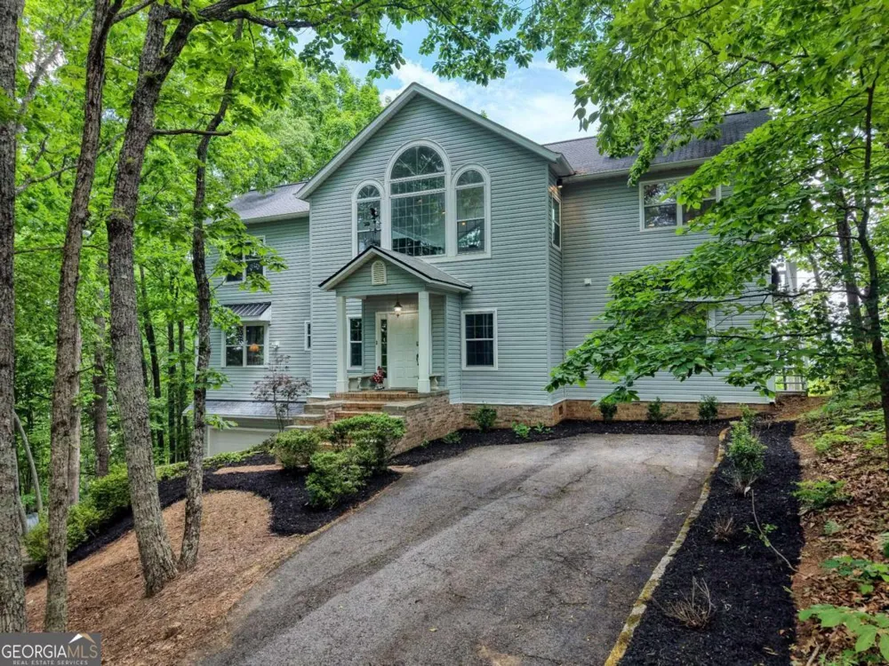 860 Ramey Mountain RD Hiawassee, GA 30546