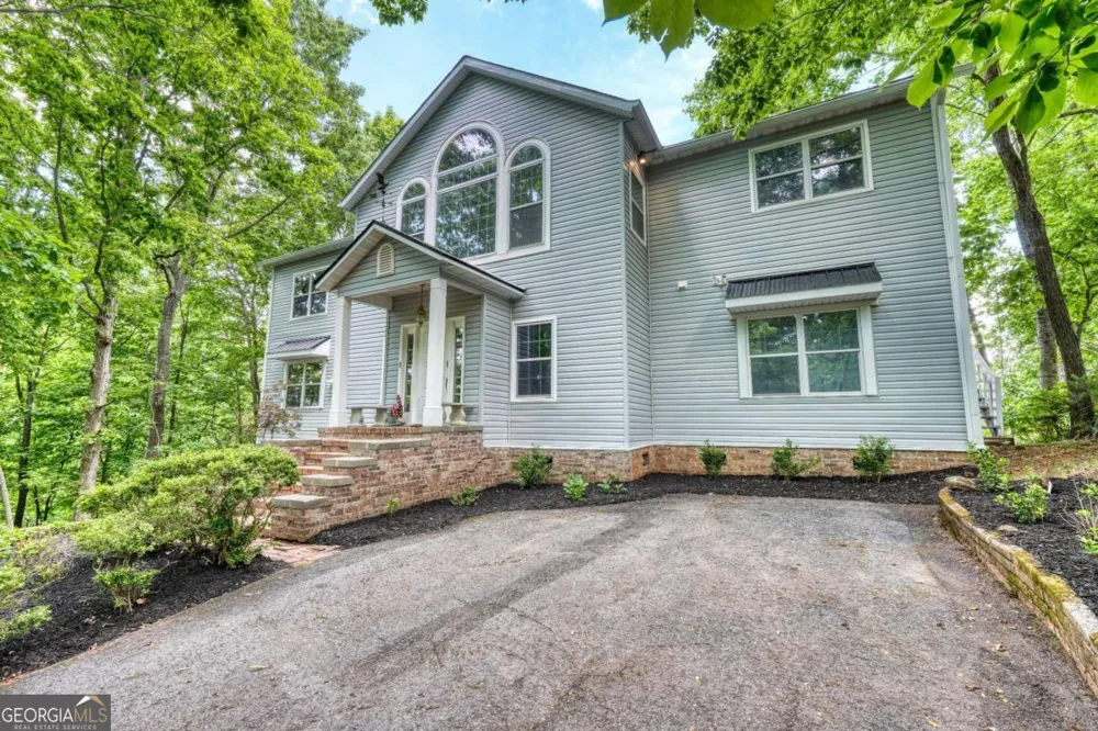 860 Ramey Mountain RD Hiawassee, GA 30546