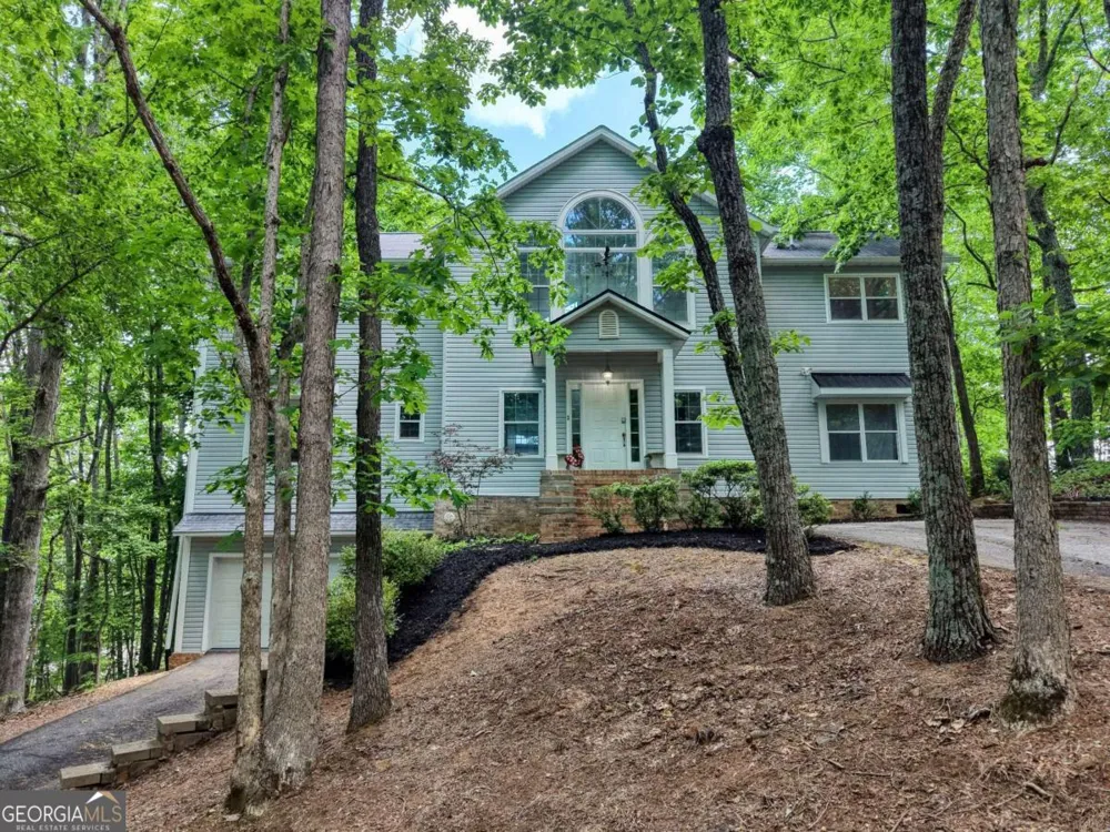 860 Ramey Mountain RD Hiawassee, GA 30546