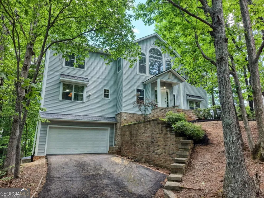 860 Ramey Mountain RD Hiawassee, GA 30546