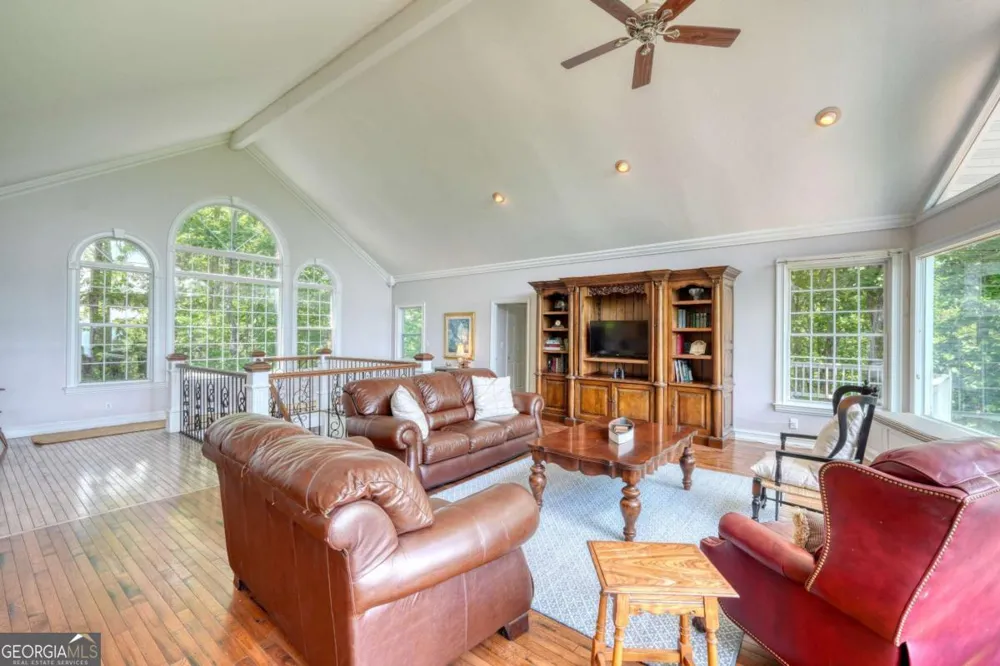 860 Ramey Mountain RD Hiawassee, GA 30546